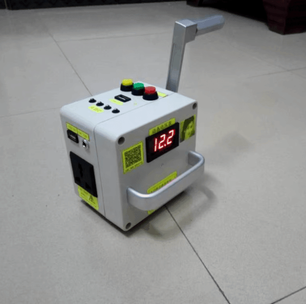 XD-220 Hand Crank Generator – Your Reliable Outdoor Power Solution!